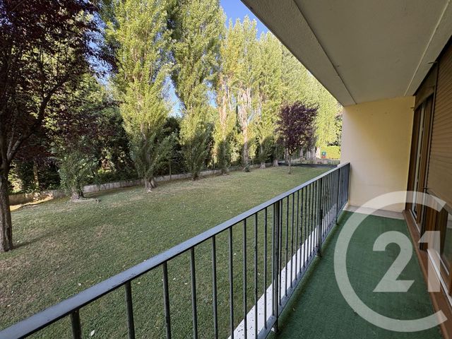 Appartement F3 à louer - 3 pièces - 74,36 m2 - Vernon - 27 - HAUTE-NORMANDIE