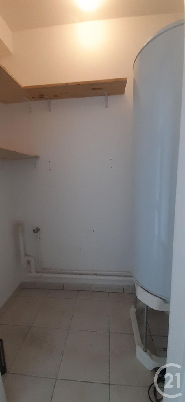 Appartement F3 à louer - 3 pièces - 59,54 m2 - Vernon - 27 - HAUTE-NORMANDIE