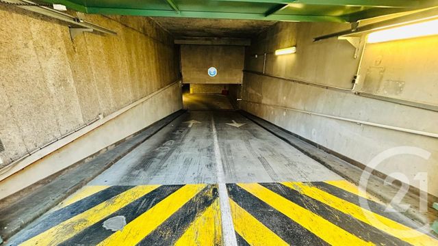 Parking &agrave; vendre - 14,40 m2 - Vernon - 27 - HAUTE-NORMANDIE