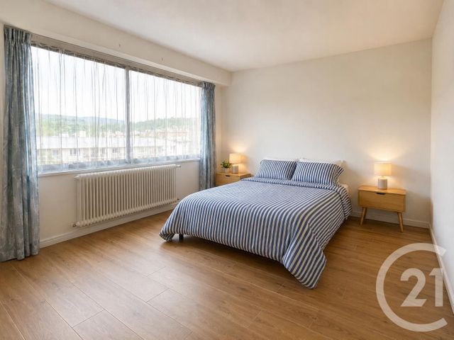 Appartement F4 &agrave; vendre - 4 pi&egrave;ces - 90 m2 - Vernon - 27 - HAUTE-NORMANDIE