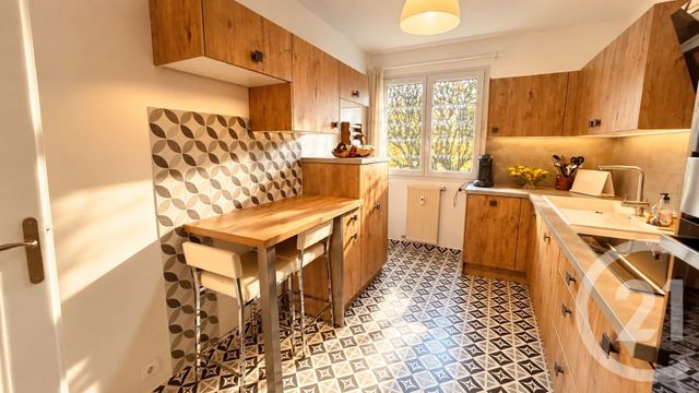 Appartement &agrave; vendre - 4 pi&egrave;ces - 87,86 m2 - Vernon - 27 - HAUTE-NORMANDIE