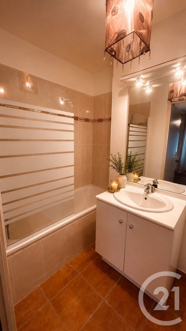 Appartement &agrave; vendre - 2 pi&egrave;ces - 39,70 m2 - Vernon - 27 - HAUTE-NORMANDIE