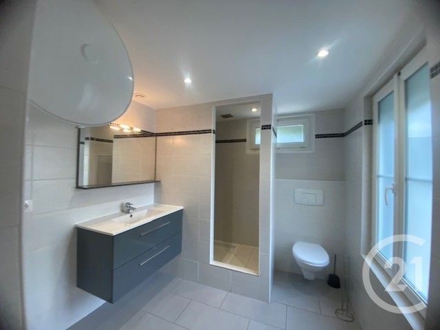 Appartement Duplex &agrave; louer - 3 pi&egrave;ces - 60 m2 - Meriel - 95 - ILE-DE-FRANCE