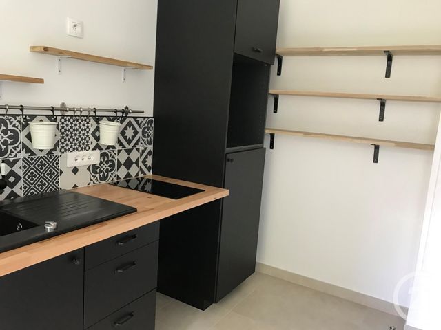 Afficher la photo en grand Appartement F1 à louer - 1 pièce - 23 m2 - L Isle Adam - 95 - ILE-DE-FRANCE