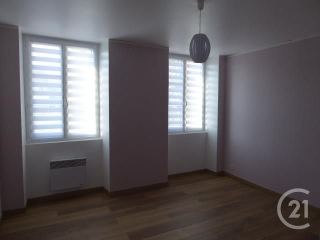 Appartement F2 &agrave; louer - 2 pi&egrave;ces - 45,79 m2 - 95 - ILE-DE-FRANCE