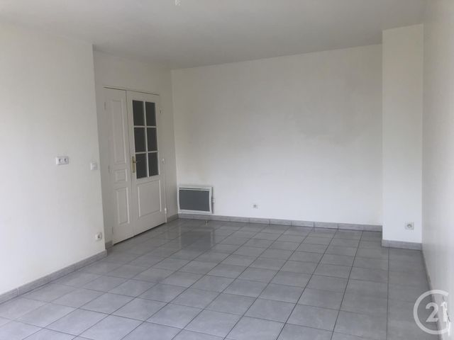 Appartement F2 &agrave; louer - 2 pi&egrave;ces - 48,27 m2 - Beaumont Sur Oise - 95 - ILE-DE-FRANCE