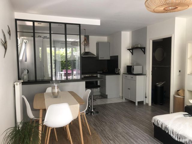 Appartement &agrave; louer - 3 pi&egrave;ces - 68,01 m2 - Chambly - 60 - PICARDIE