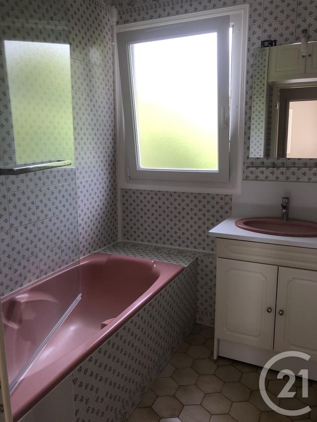 Appartement &agrave; louer - 4 pi&egrave;ces - 67,04 m2 - L Isle Adam - 95 - ILE-DE-FRANCE