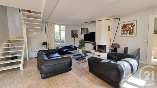 Afficher la photo en grand Maison à vendre - 8 pièces - 203 m2 - L Isle Adam - 95 - ILE-DE-FRANCE