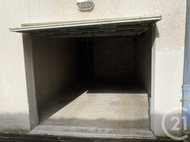 Appartement F2 &agrave; louer - 2 pi&egrave;ces - 41,65 m2 - Chambly - 60 - PICARDIE