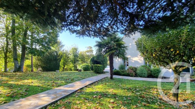 Maison à vendre - 8 pièces - 259,44 m2 - Nesles La Vallee - 95 - ILE-DE-FRANCE