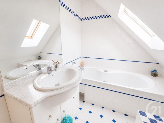Maison &agrave; vendre - 8 pi&egrave;ces - 259,44 m2 - Nesles La Vallee - 95 - ILE-DE-FRANCE