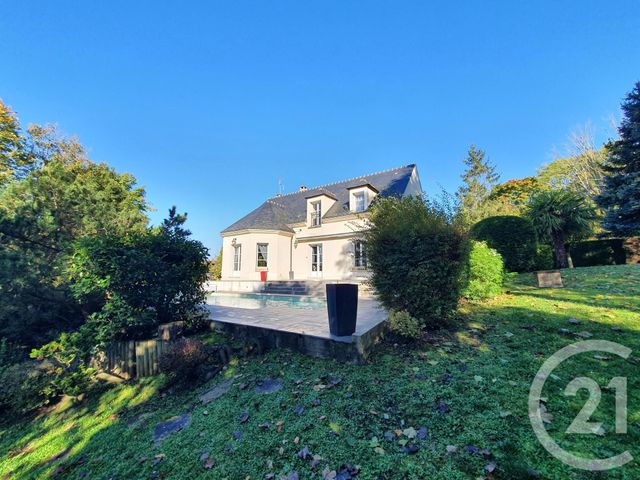 Maison à vendre - 8 pièces - 259,44 m2 - Nesles La Vallee - 95 - ILE-DE-FRANCE