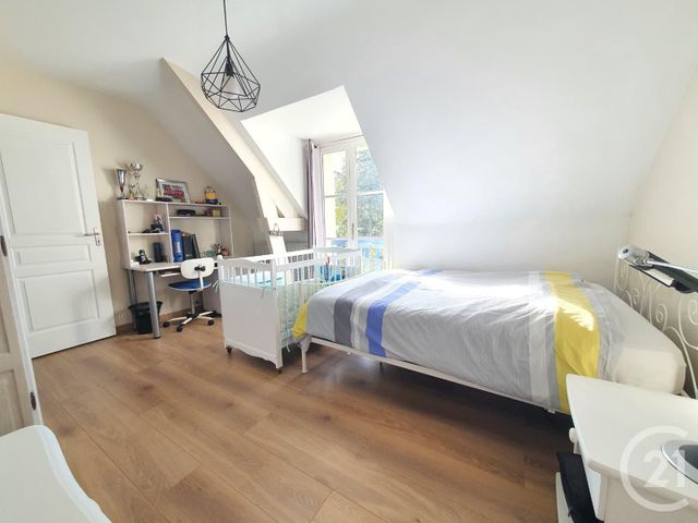 Afficher la photo en grand Maison à vendre - 6 pièces - 157,44 m2 - Nesles La Vallee - 95 - ILE-DE-FRANCE