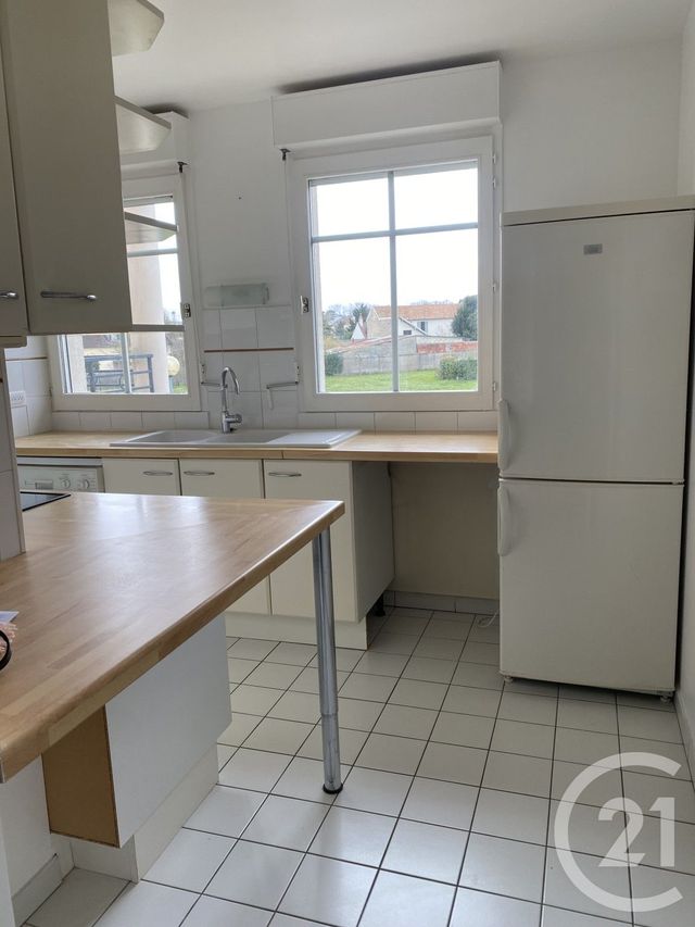 Appartement &agrave; louer - 3 pi&egrave;ces - 58,76 m2 - L Isle Adam - 95 - ILE-DE-FRANCE
