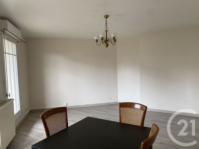 Appartement &agrave; louer - 3 pi&egrave;ces - 58,76 m2 - L Isle Adam - 95 - ILE-DE-FRANCE