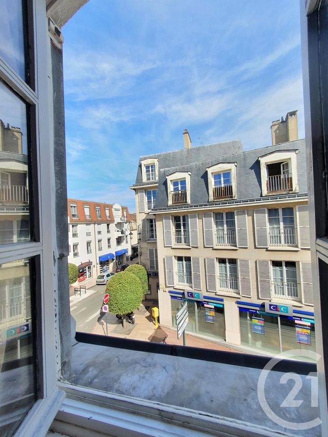 Appartement F1 à vendre - 1 pièce - 21,10 m2 - L Isle Adam - 95 - ILE-DE-FRANCE