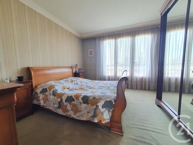 Appartement F4 à vendre - 4 pièces - 80,30 m2 - L Isle Adam - 95 - ILE-DE-FRANCE