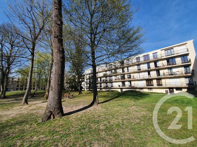 Appartement F4 à vendre - 4 pièces - 80,30 m2 - L Isle Adam - 95 - ILE-DE-FRANCE