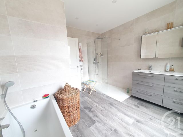 Maison à vendre - 11 pièces - 246 m2 - Butry Sur Oise - 95 - ILE-DE-FRANCE