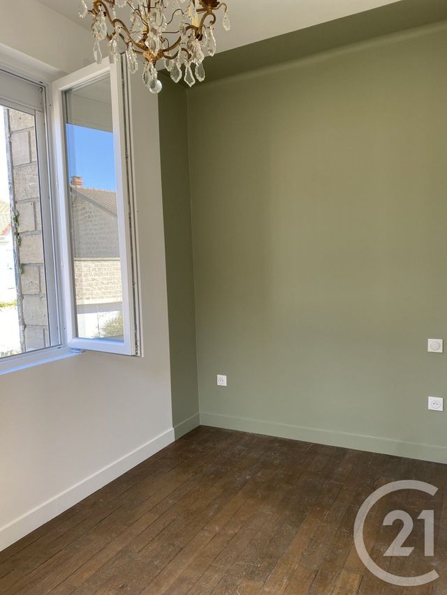 Appartement &agrave; louer - 2 pi&egrave;ces - 27,27 m2 - L Isle Adam - 95 - ILE-DE-FRANCE