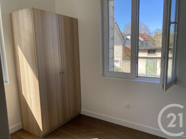 Appartement &agrave; louer - 2 pi&egrave;ces - 27,27 m2 - L Isle Adam - 95 - ILE-DE-FRANCE