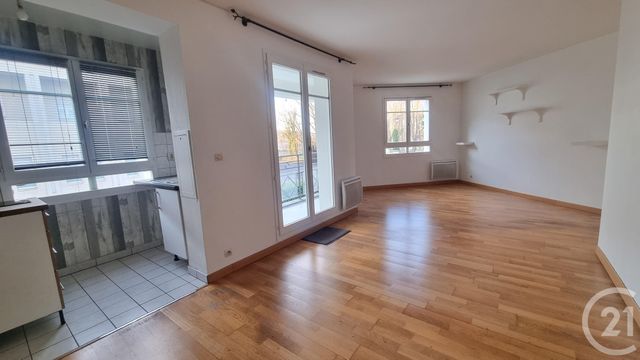 Appartement F2 à vendre - 2 pièces - 42,47 m2 - L Isle Adam - 95 - ILE-DE-FRANCE