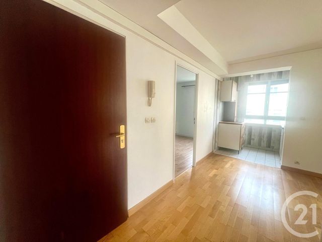 Appartement F2 à vendre - 2 pièces - 42,47 m2 - L Isle Adam - 95 - ILE-DE-FRANCE