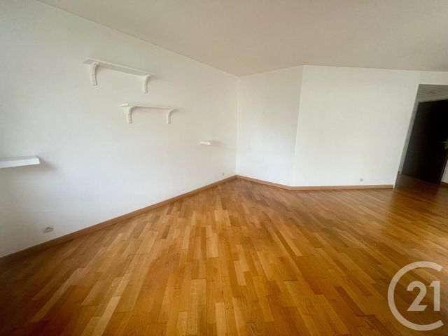 Appartement F2 à vendre - 2 pièces - 42,47 m2 - L Isle Adam - 95 - ILE-DE-FRANCE