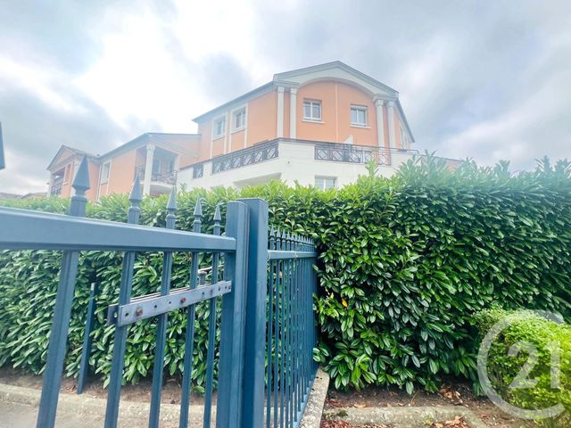 Appartement F2 à vendre - 2 pièces - 42,47 m2 - L Isle Adam - 95 - ILE-DE-FRANCE