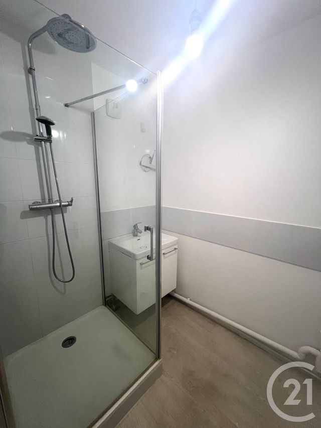 Appartement F3 à vendre - 3 pièces - 77,60 m2 - L Isle Adam - 95 - ILE-DE-FRANCE