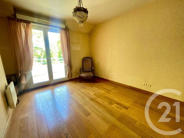 Appartement F5 à vendre - 5 pièces - 117,38 m2 - L Isle Adam - 95 - ILE-DE-FRANCE