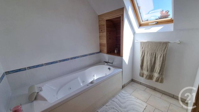 Afficher la photo en grand Maison à vendre - 7 pièces - 163 m2 - Labbeville - 95 - ILE-DE-FRANCE