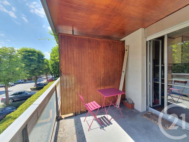 Appartement F2 à vendre - 5 pièces - 107,28 m2 - L Isle Adam - 95 - ILE-DE-FRANCE