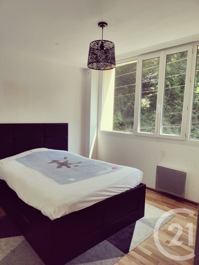 Afficher la photo en grand Appartement à louer - 5 pièces - 122,30 m2 - Champagne Sur Oise - 95 - ILE-DE-FRANCE