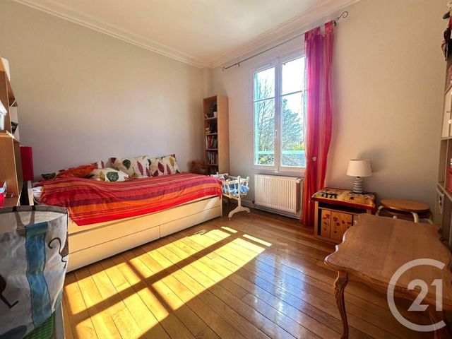 Afficher la photo en grand Maison à vendre - 8 pièces - 185,48 m2 - L Isle Adam - 95 - ILE-DE-FRANCE