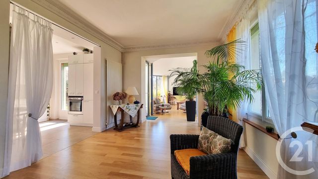 Afficher la photo en grand Maison à vendre - 8 pièces - 185,48 m2 - L Isle Adam - 95 - ILE-DE-FRANCE