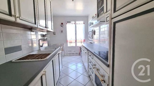 Appartement F3 à vendre - 3 pièces - 66,87 m2 - L Isle Adam - 95 - ILE-DE-FRANCE