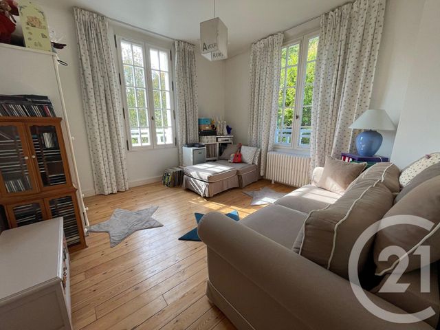 Maison à vendre - 7 pièces - 221 m2 - Parmain - 95 - ILE-DE-FRANCE