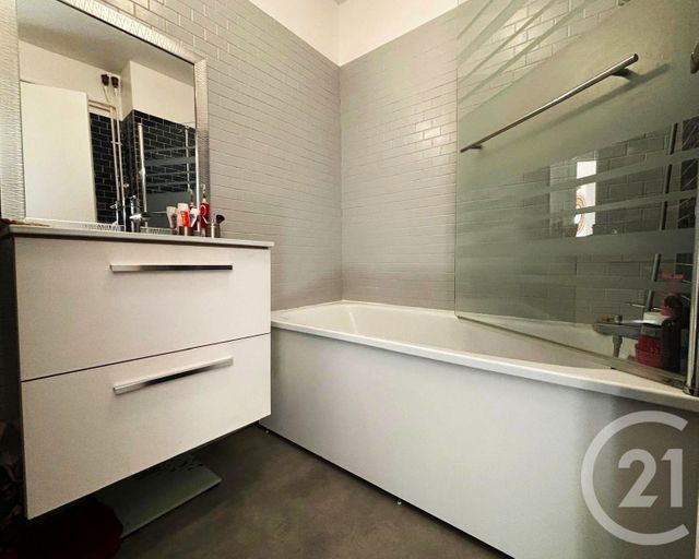 Maison à vendre - 7 pièces - 122,13 m2 - L Isle Adam - 95 - ILE-DE-FRANCE