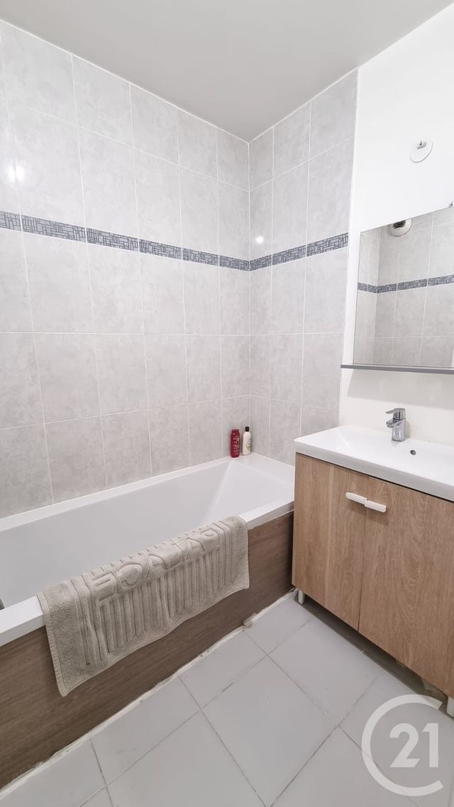 Appartement F3 à vendre - 3 pièces - 58 m2 - Meriel - 95 - ILE-DE-FRANCE