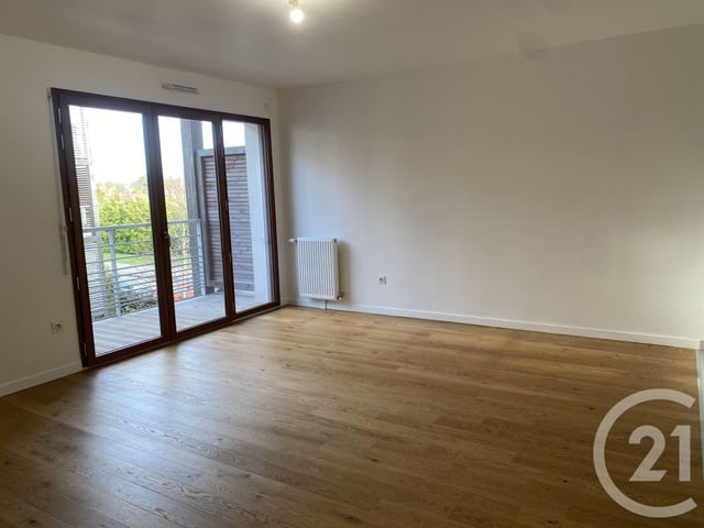 Appartement &agrave; louer - 3 pi&egrave;ces - 57,90 m2 - L Isle Adam - 95 - ILE-DE-FRANCE