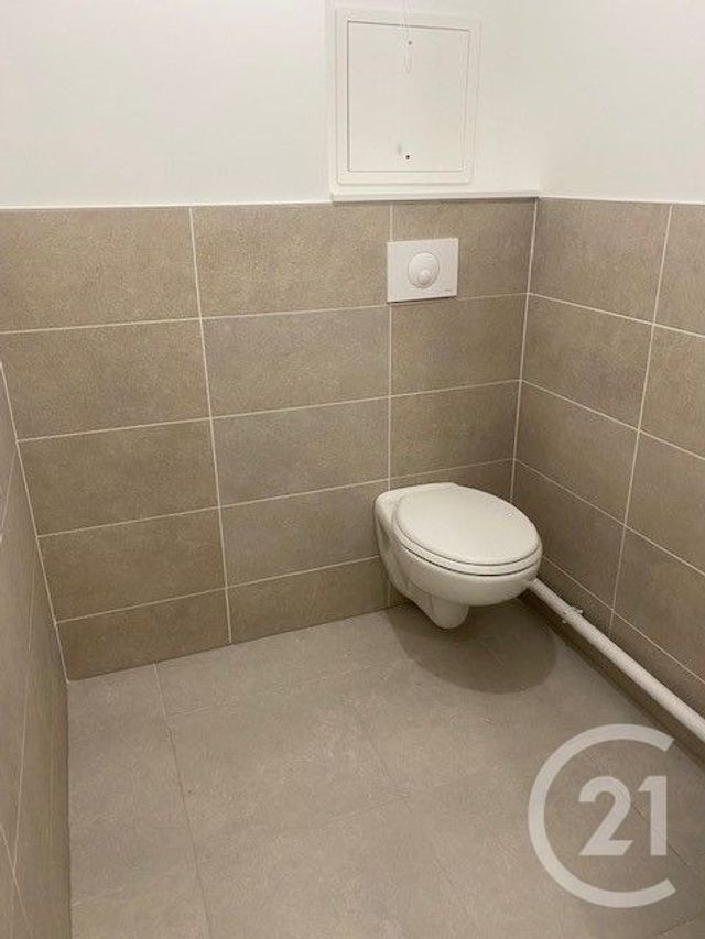 Appartement &agrave; louer - 3 pi&egrave;ces - 63,90 m2 - L Isle Adam - 95 - ILE-DE-FRANCE