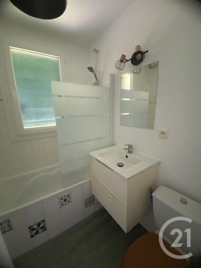 Appartement &agrave; louer - 2 pi&egrave;ces - 46,74 m2 - Moisselles - 95 - ILE-DE-FRANCE