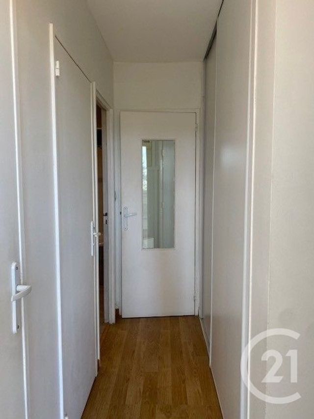 Appartement &agrave; louer - 3 pi&egrave;ces - 57,32 m2 - L Isle Adam - 95 - ILE-DE-FRANCE