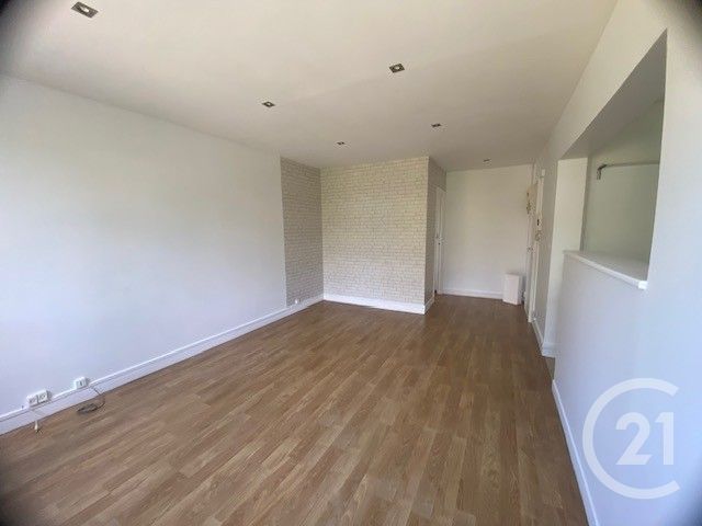 Appartement &agrave; louer - 3 pi&egrave;ces - 57,32 m2 - L Isle Adam - 95 - ILE-DE-FRANCE