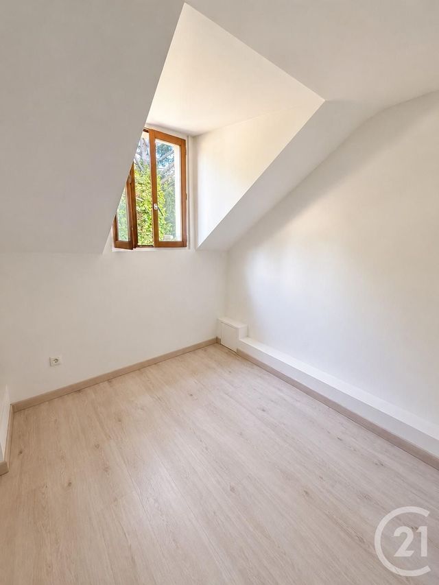 Maison &agrave; vendre - 4 pi&egrave;ces - 56,79 m2 - Nesles La Vallee - 95 - ILE-DE-FRANCE