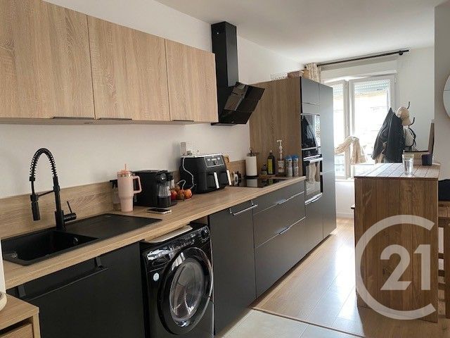 Appartement &agrave; louer - 2 pi&egrave;ces - 40,33 m2 - Persan - 95 - ILE-DE-FRANCE
