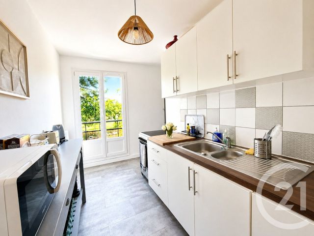 Appartement F4 &agrave; vendre - 4 pi&egrave;ces - 80 m2 - L Isle Adam - 95 - ILE-DE-FRANCE