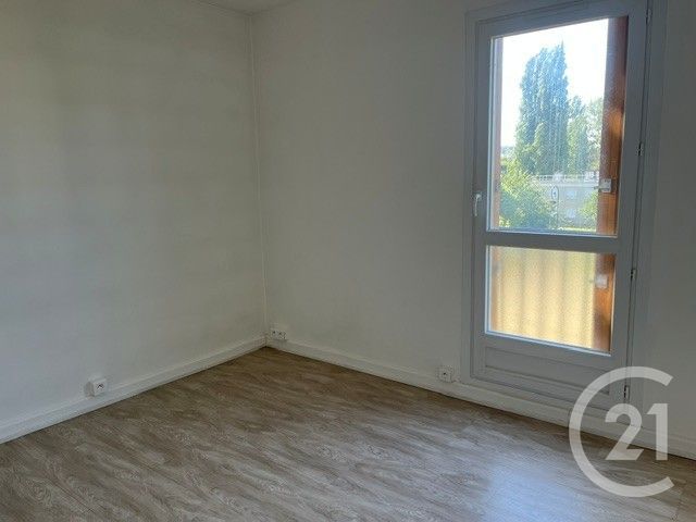 Appartement &agrave; louer - 3 pi&egrave;ces - 56,34 m2 - L Isle Adam - 95 - ILE-DE-FRANCE